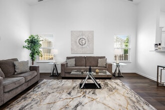 Building Photo - 11179 Catalina Dr