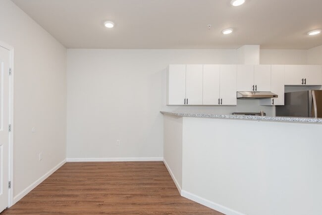 Building Photo - 211 Harmony Mdws Ct