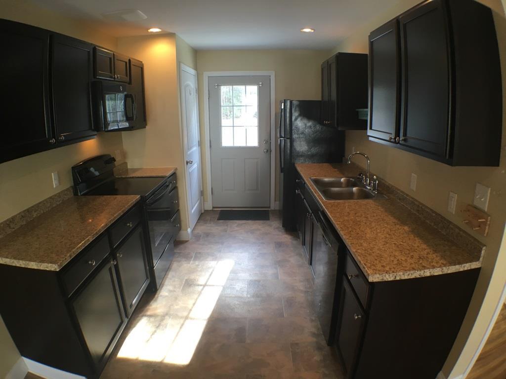 521 Kenduskeag Ave, Bangor, ME 04401 Townhome Rentals in Bangor ME