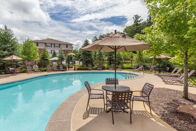 Lodge at Ames Pond - Apartments in Tewksbury, MA | Apartments.com