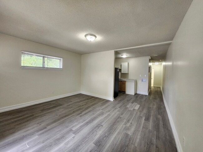 Photo - 2201 & 2203 Gilbert Street Apartment