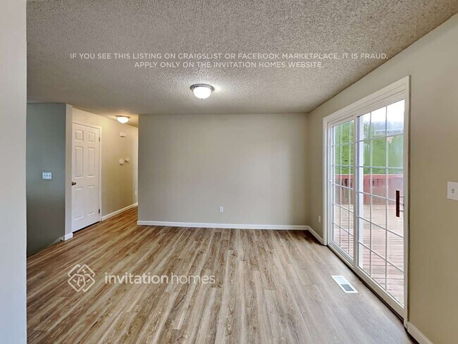 Building Photo - 5211 S 300th Pl