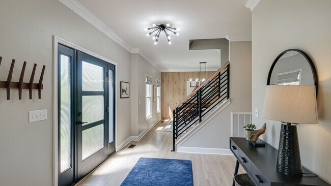 Foto del edificio - Modern Remodeled 4 Bedroom Rental Home in Brentwood