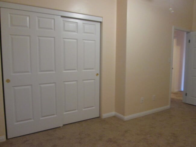 Building Photo - 5509 Cascade Ridge St