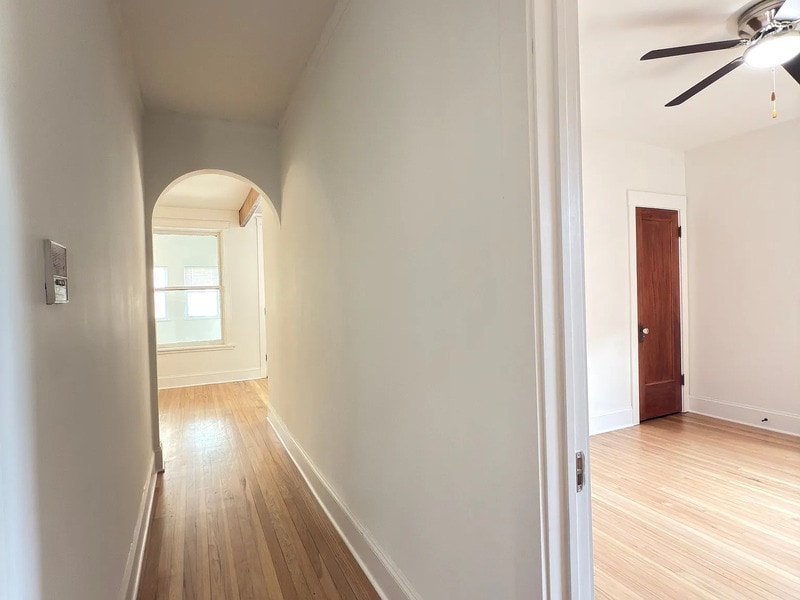 Photo - 720 W Waveland Ave