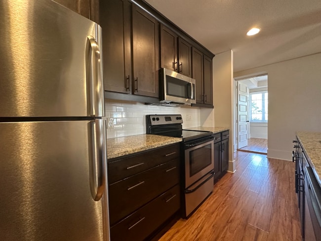 Foto del edificio - 519 E Capitol Ave