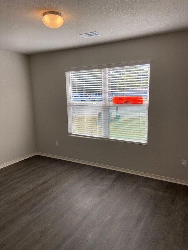 Building Photo - **TAX RELIEF SPECIAL**BRAND NEW Three Bedr...