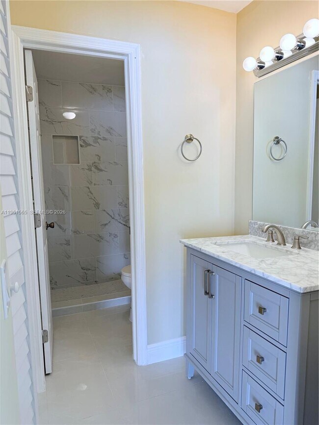 Foto del edificio - 11061 NW 39th St