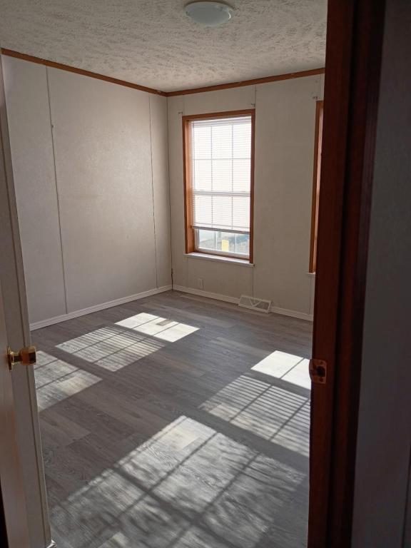 Building Photo - 1022 Walnut Grove Ln