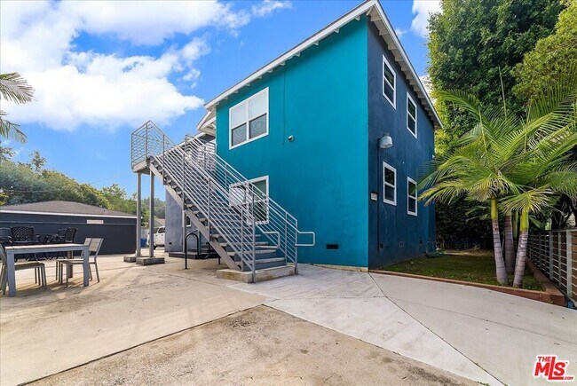 Building Photo - 2948 Exposition Blvd