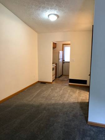 Building Photo - 4103 Greenery Dr