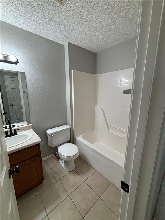 Building Photo - 3409 SW Victoria Pl