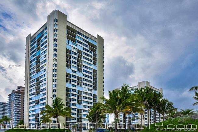 Building Photo - 1890 S Ocean Dr