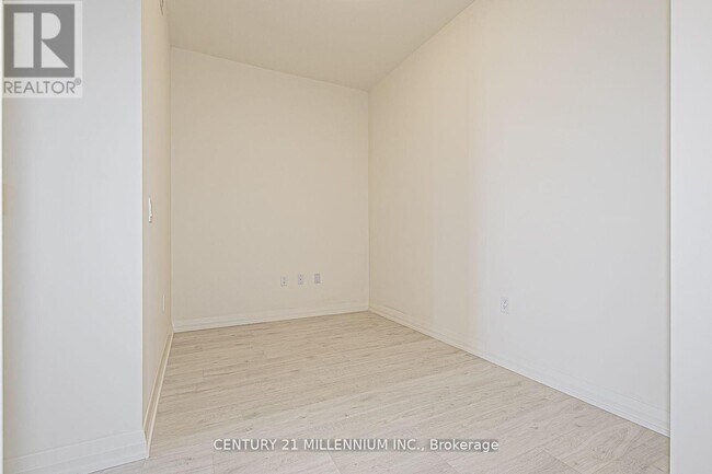 Photo du bâtiment - 9000-9000 Jane St