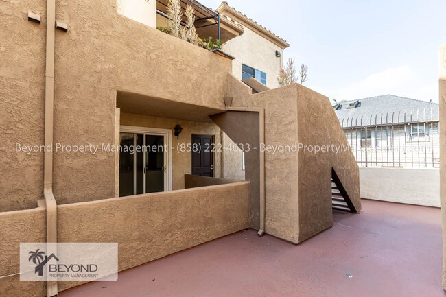 Foto del edificio - ***YOUR PERFECT DOWNTOWN 2 BED 2 BATH COND...