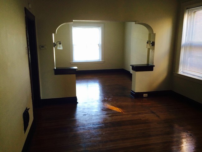 Foto del edificio - 4010 Sullivan Ave