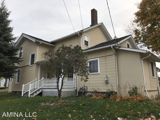 Foto del edificio - 3 br, 2 bath House - 4145 Lake Ave