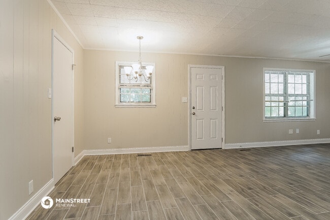 Building Photo - 510 King Valley Cir