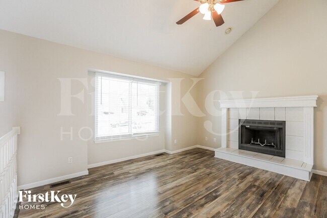 Building Photo - 1603 Johnston Dr