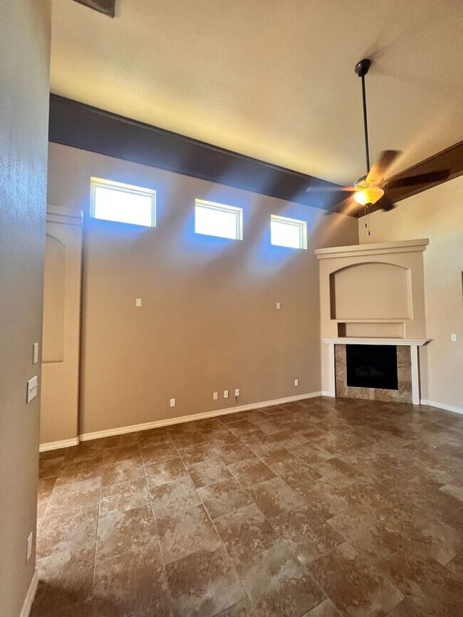 Building Photo - Charming Home in Gated Community with Modern Touches and Resort-Style Amenities