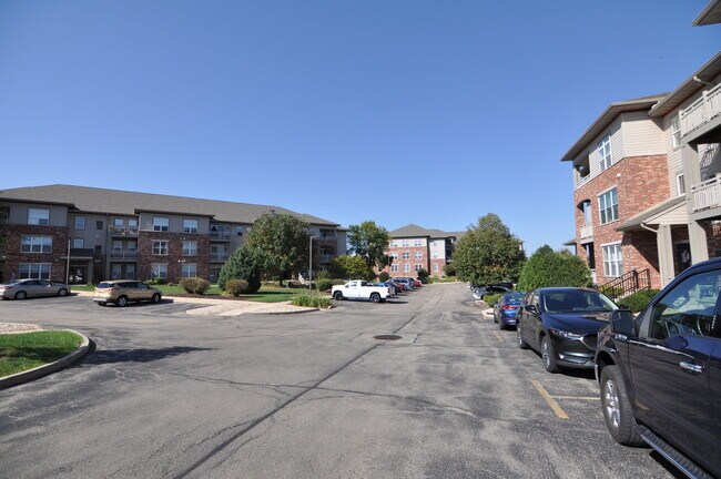 Foto del edificio - 6402 Milwaukee St