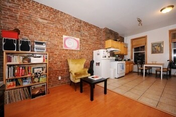 Building Photo - 288 McGuinness Blvd