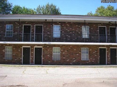 Primary Photo - Oakdale