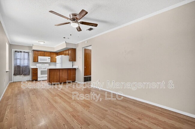 Foto del edificio - 1209 NW 3rd Ave