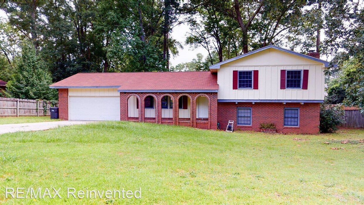 Primary Photo - 4 br, 3 bath House - 2717 Dan Street