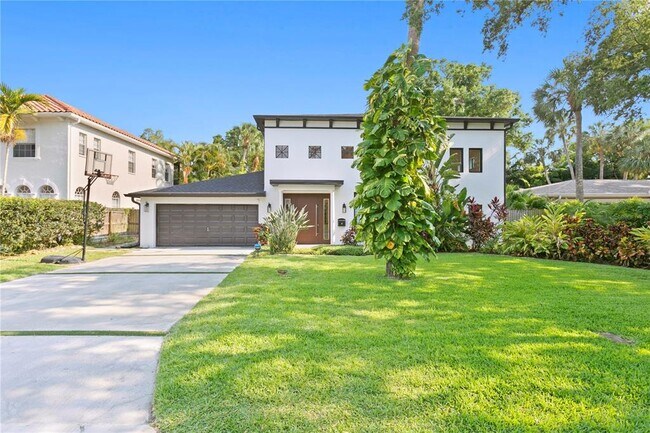 Foto del edificio - 4308 W Beach Park Dr