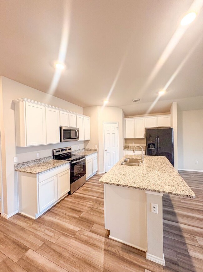 Building Photo - 8713 Cantera Rdg Rd