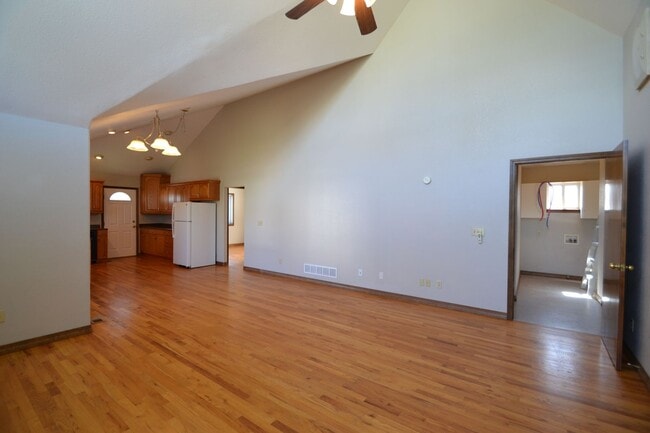 Building Photo - Ranch with Unfinished Basement in D20 with...