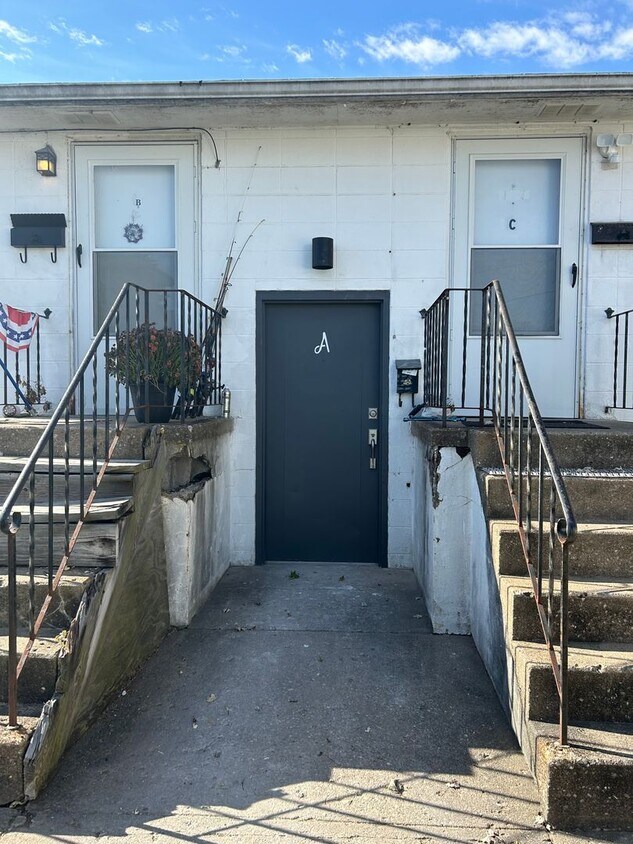 Primary Photo - 803 N Roosevelt