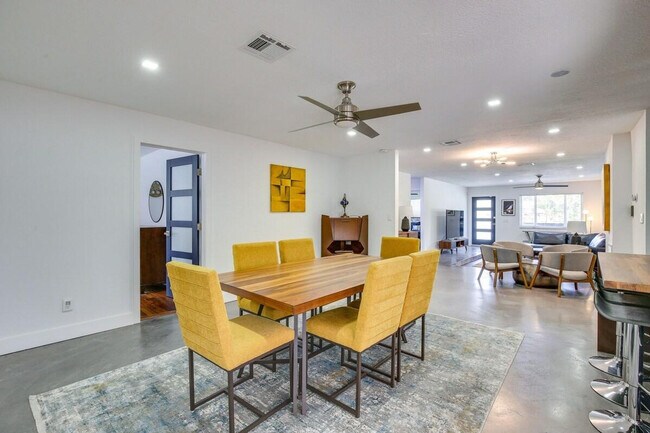 Foto del edificio - 3530 NE 13th Ave