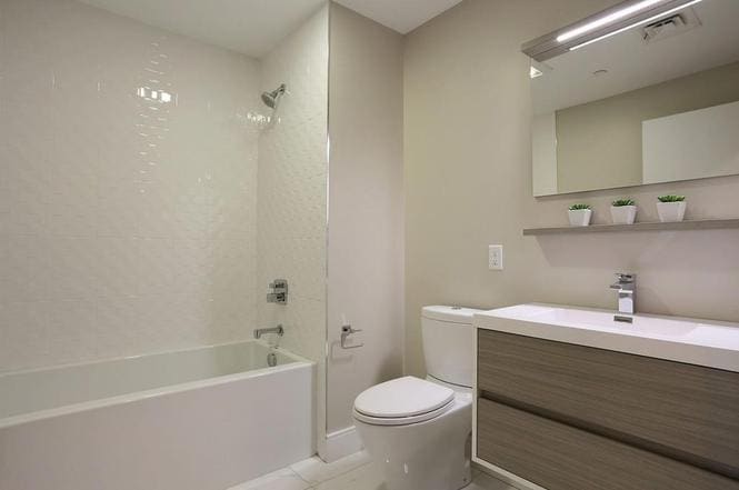 Photo - 150 Dorchester Ave (Boston, MA)