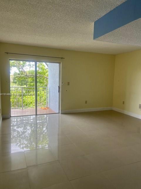Foto del edificio - 9351 Fontainebleau Blvd