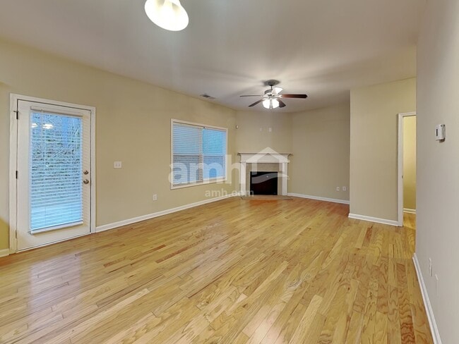 Foto del edificio - 507 Round Rock Trl