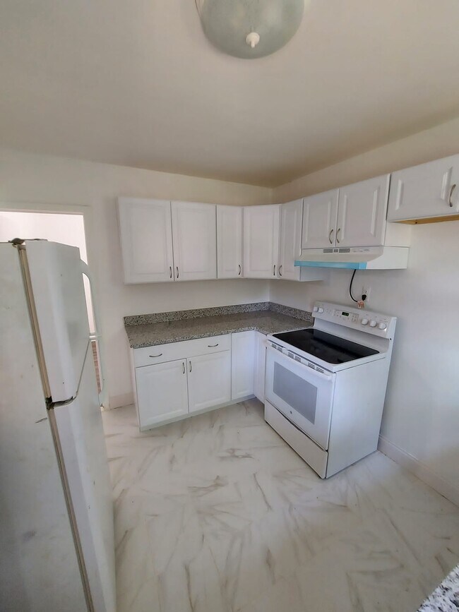 Foto del edificio - 57951 Grand River Ave