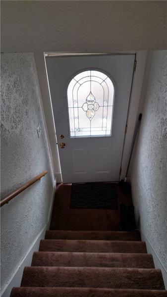 Foto del edificio - 331 Bracken Ave