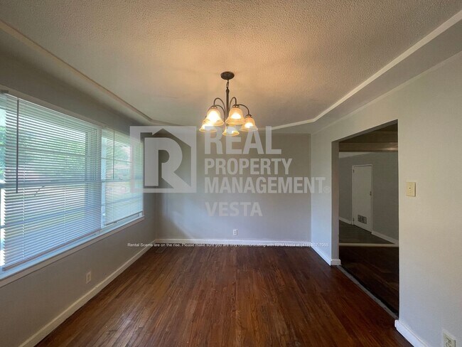 Building Photo - 3278 O'Hara Dr N