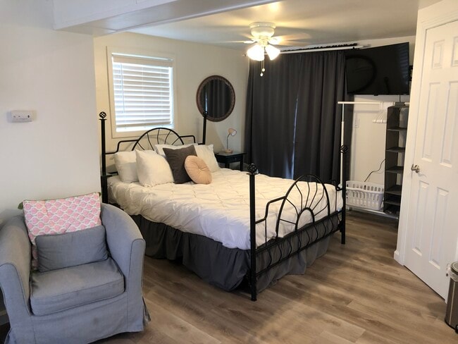 Foto del edificio - 2950 Columbia St