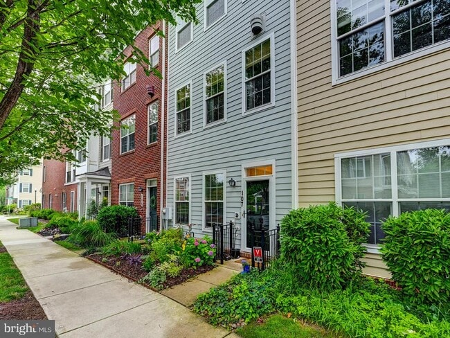 Building Photo - 107 Meridian Ln