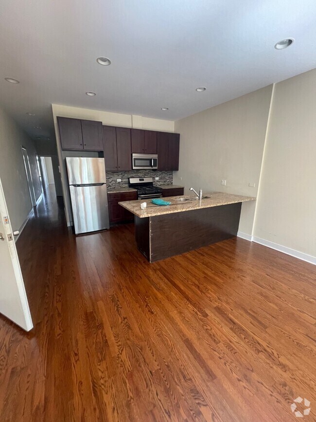 Humboldt Park Apartments under 2,300 Chicago, IL 57 Rentals