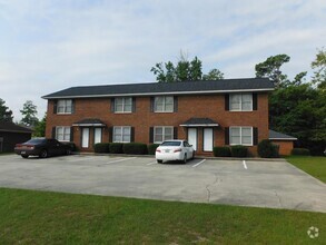 Building Photo - 1956 Coral Way