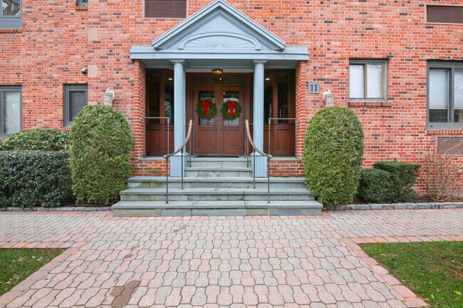 Foto del edificio - 11 Lafayette Ct