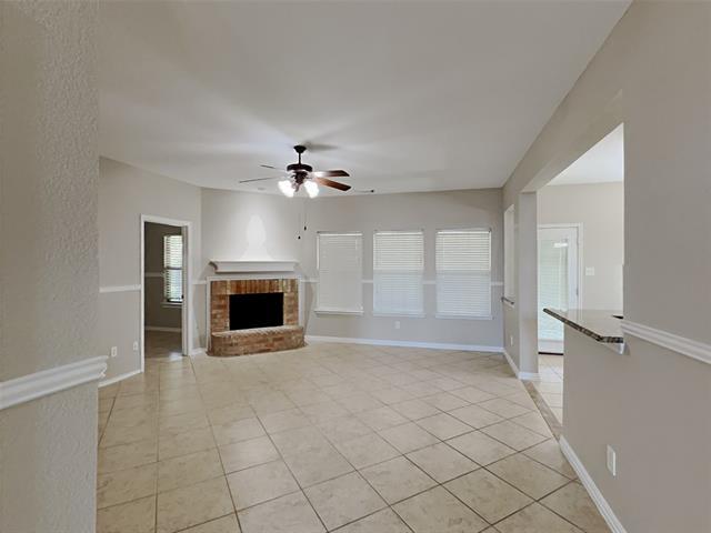 Foto del edificio - 628 Bay Laurel Ln