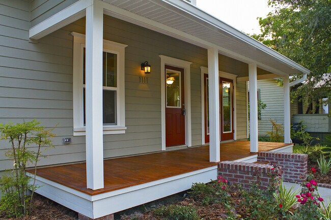 Building Photo - Luxury 4 Bedroom, 4 Bathroom Cottage in Fi...
