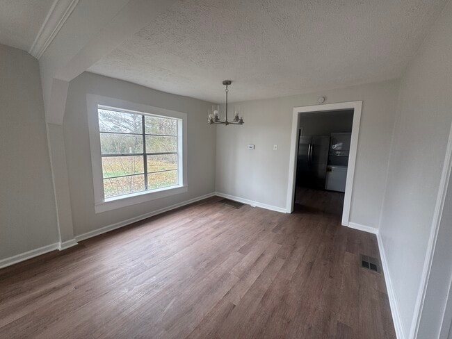 Foto del edificio - 3487 Jack Johnson Rd