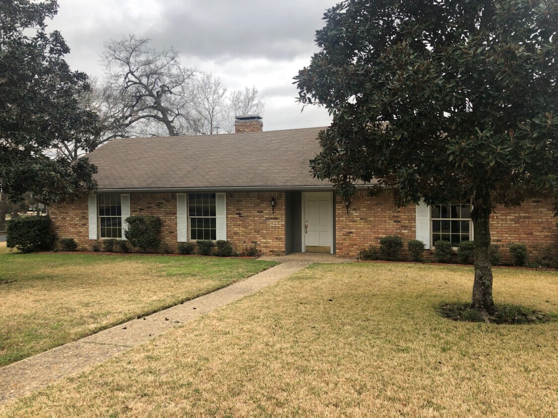 5209 Atlanta Ave, Tyler, TX 75703 House Rental in Tyler, TX