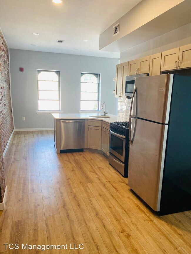 Building Photo - 2 br, 1 bath House - 1500 N. 28th St